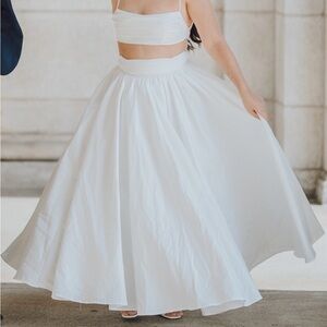White maxi skirt